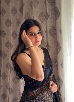 Nancy - escort in Ahmedabad Photo 1 of 2