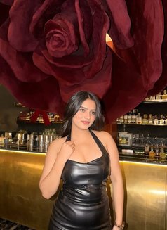 Nancy - escort in Ahmedabad Photo 1 of 6
