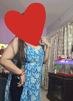 Pihu singh independent girl - escort in Noida Photo 1 of 3