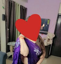 Pihu singh independent girl - escort in Noida