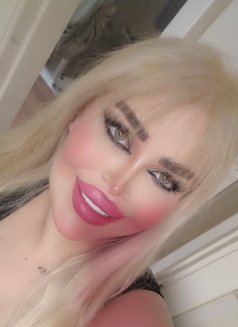 Nancy - puta in Beirut Photo 8 of 9