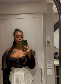 Nancy - escort in Ghaziabad Photo 2 of 4