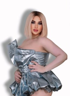 Nancy Official - Transsexual escort in Beirut Photo 22 of 27