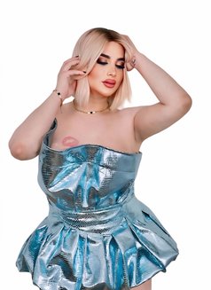 Nancy Official - Transsexual escort in Beirut Photo 25 of 27