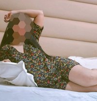 Nancy(Cam & Real meet service)avl🥰 - puta in Ahmedabad Photo 1 of 1