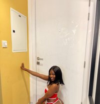 Nancy squirt deep throat (azizi Riviera) - puta in Dubai