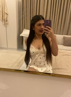 Nancy - escort in Phuket Photo 2 of 6