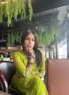 Nancy top - Transsexual escort in New Delhi Photo 9 of 10