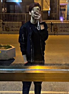 Nancy - Male escort in Tunis Photo 19 of 24