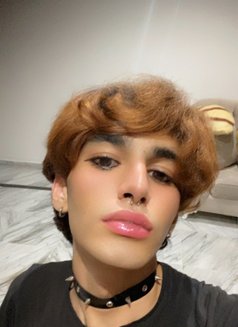 Nancy - Male escort in Tunis Photo 3 of 30