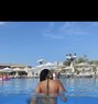 Nancy - puta in Dubai Photo 1 of 4