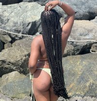 Nancyrose - puta in Ajmān