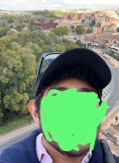 Nanda Avi - Acompañante masculino in Bangalore Photo 1 of 3