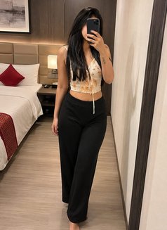 Nandani - escort in Surat Photo 1 of 3