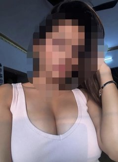 Cam show & real meet - escort in Bangalore Photo 4 of 4