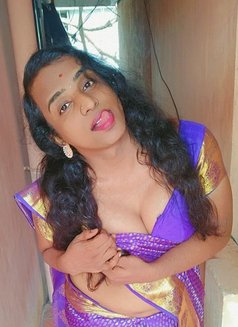 Nandhini From Chennai Web+ Direct Meet - escort in Chennai Photo 2 of 6