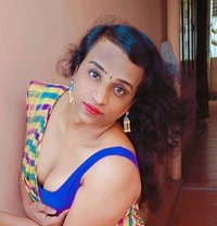 Nandhini - puta in Chennai