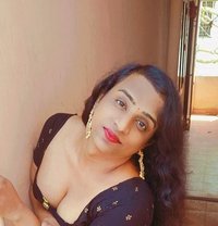 Nandhini - puta in Chennai
