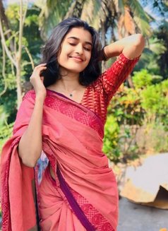 Nandini 3000 Unlimited Shot College Girl - escort in Kochi Photo 8 of 8