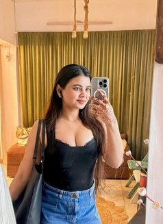 Nandini 3000 Unlimited Shot College Girl - puta in Shillong Photo 1 of 5