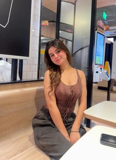 Nandini College Student - escort in Abu Dhabi Photo 3 of 3
