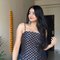 Nandini - escort in Kochi Photo 3 of 5