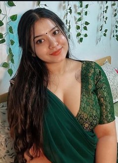Nandini - escort in Chennai Photo 2 of 3