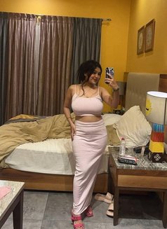 Nandini - escort in Kochi Photo 3 of 3