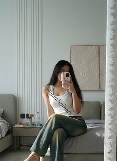 Nandini - escort in New Delhi Photo 3 of 3