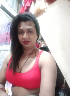 Nandini - Acompañantes transexual in Mumbai Photo 4 of 5