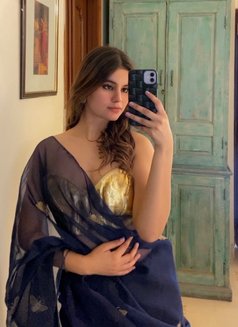 Nandini Indian Model - escort in Dubai Photo 1 of 3