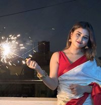 Nandini S - puta in Bangalore