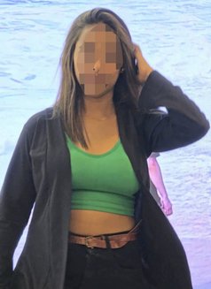 Nandini Sharma 22 Independent - puta in Mumbai Photo 11 of 11