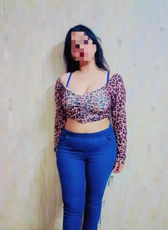 Nandini & Vishal - escort in Noida Photo 8 of 23