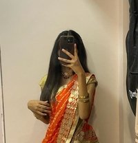 Nandita Webcam and Real Meeting - Male escort in Mumbai