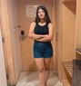 Nanditha Doorstep Incall - puta in Hangzhou Photo 1 of 1