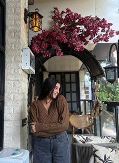 Nandni - escort in Surat Photo 7 of 13