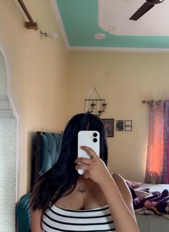 Nandni - escort in Surat Photo 11 of 13