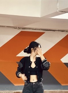 Nandu - escort in Noida Photo 5 of 7