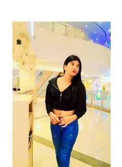 Nandu Reddy - Transsexual escort in Hyderabad Photo 2 of 5