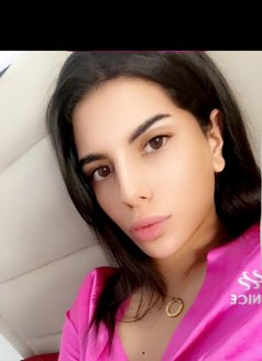 Nani - Acompañantes transexual in Jeddah Photo 5 of 7
