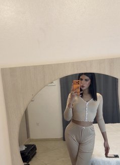 Nani - Transsexual escort in Riyadh Photo 18 of 18