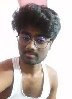 Nani - Male escort in Kakinada Photo 3 of 4