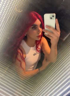 Nani - Transsexual dominatrix in Kuala Lumpur Photo 1 of 8