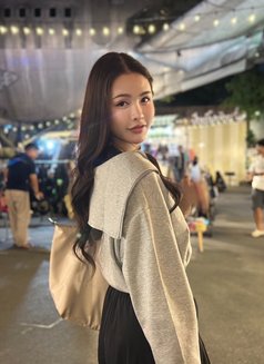 Nanja - Transsexual escort in Shanghai Photo 3 of 29