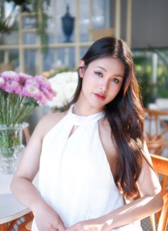 Nanja - Transsexual escort in Shanghai Photo 16 of 29