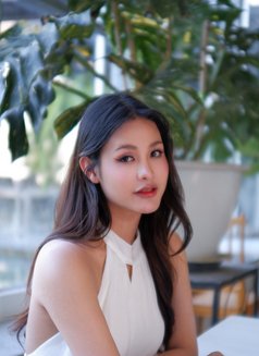 Nanja - Transsexual escort in Shanghai Photo 19 of 29