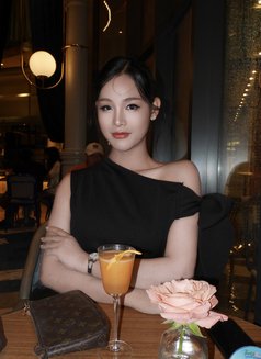 Nanja - Transsexual escort in Shanghai Photo 26 of 29