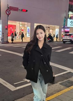 Nanja - Transsexual escort in Bangkok Photo 25 of 25