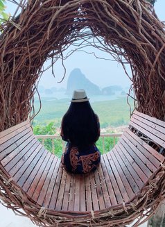 Strong Massage With Table - masseuse in Riyadh Photo 23 of 24